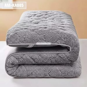 AM-KA005.1 AM-KA005– Cloud-Soft Sherpa Fleece Mattress Topper (Pelapis Kasur Bulu Sherpa)