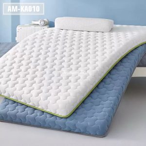 AM-KA010.1 AM-KA010– Ergo-Cloud 3D Quilted Roll-Up Mattress (Matras Gulung / Pelapis Kasur Ergonomis)